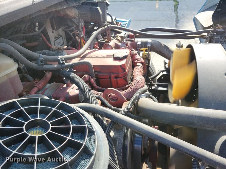 image for item JO9273 2010 Freightliner Business Class M2 106  bucket truck