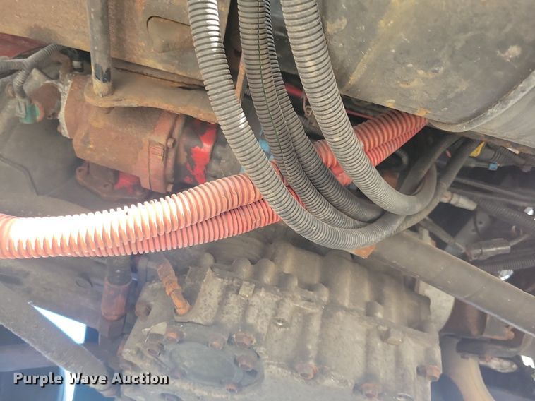 image for item JO9273 2010 Freightliner Business Class M2 106  bucket truck