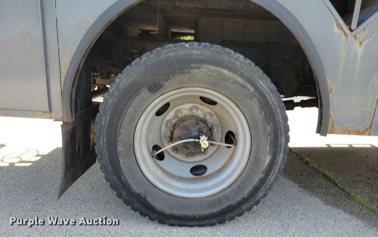 image for item JO9273 2010 Freightliner Business Class M2 106  bucket truck