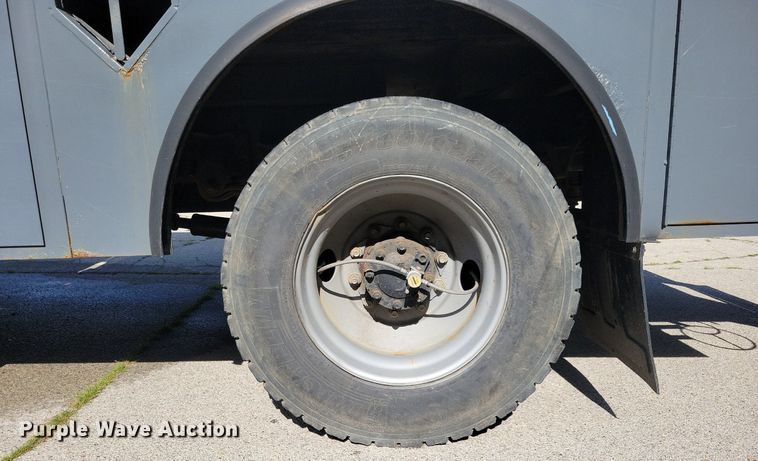 image for item JO9273 2010 Freightliner Business Class M2 106  bucket truck