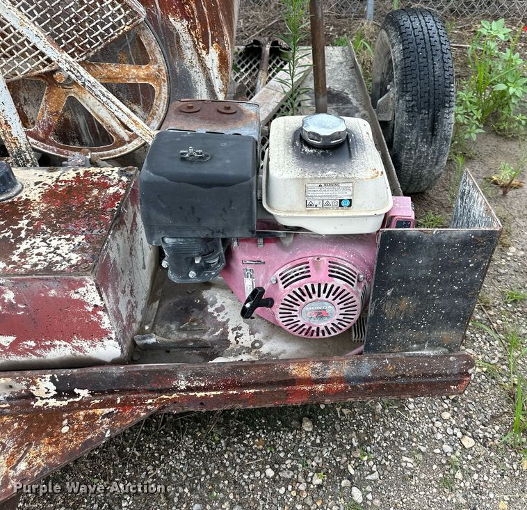 image for item JW9990 Utility trailer