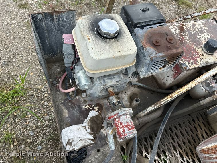 image for item JW9990 Utility trailer