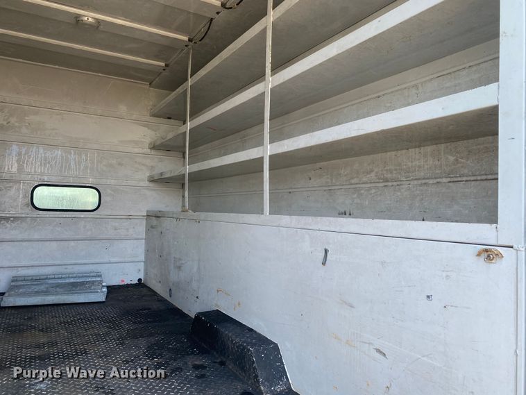 image for item KB9556 2006 Chevrolet C5500  utility / service truck