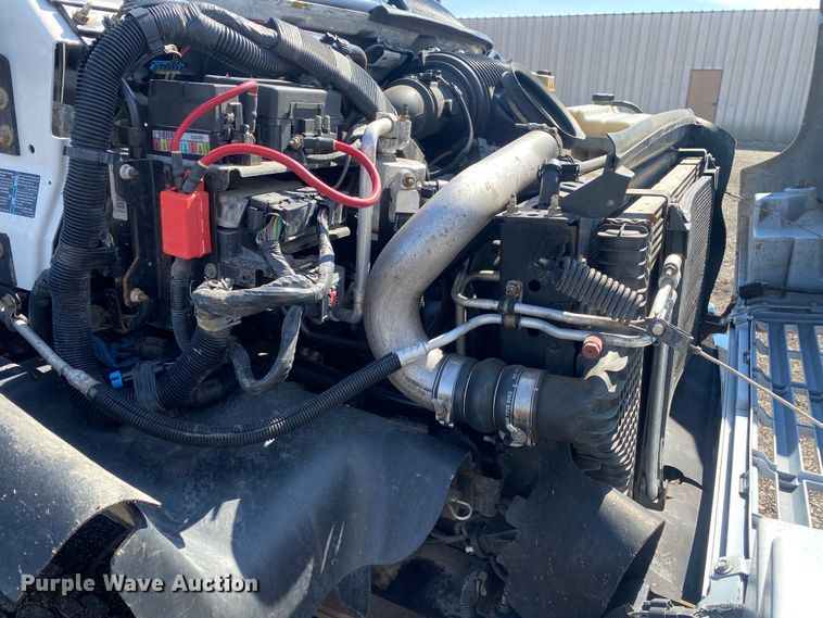 image for item KB9556 2006 Chevrolet C5500  utility / service truck