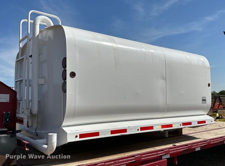 image for item KM9849 Water tank bed