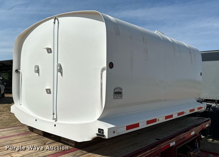 image for item KM9849 Water tank bed