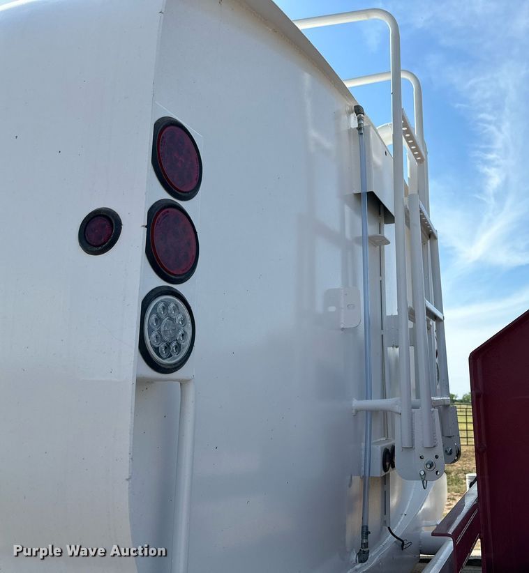 image for item KM9849 Water tank bed