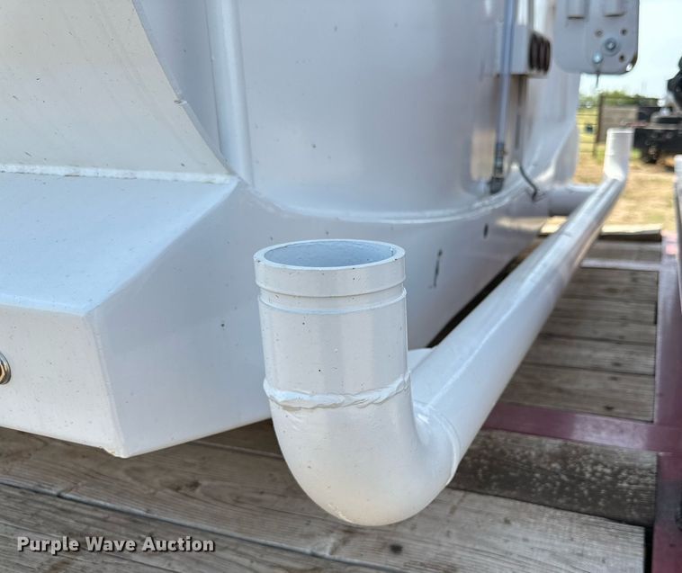 image for item KM9849 Water tank bed