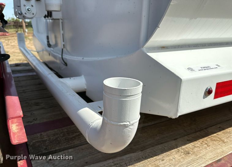 image for item KM9849 Water tank bed