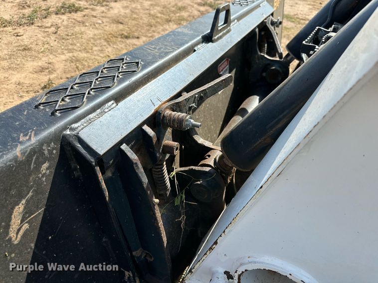 image for item KM9850 2014 Bobcat T750  tracked skid steer loader