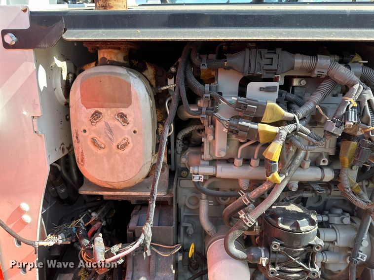 image for item KM9850 2014 Bobcat T750  tracked skid steer loader