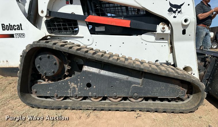 image for item KM9850 2014 Bobcat T750  tracked skid steer loader