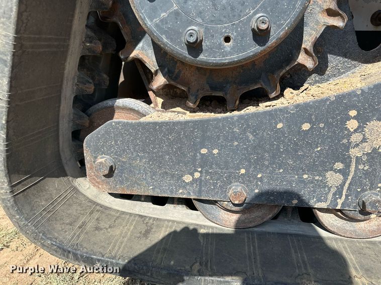 image for item KM9850 2014 Bobcat T750  tracked skid steer loader