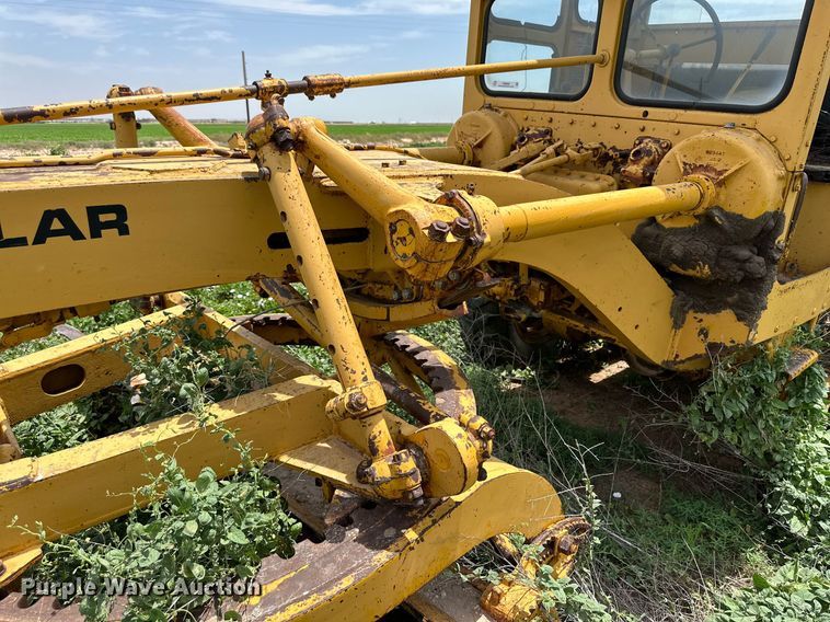 image for item KM9869 1959 Caterpillar 12  rigid frame motor grader