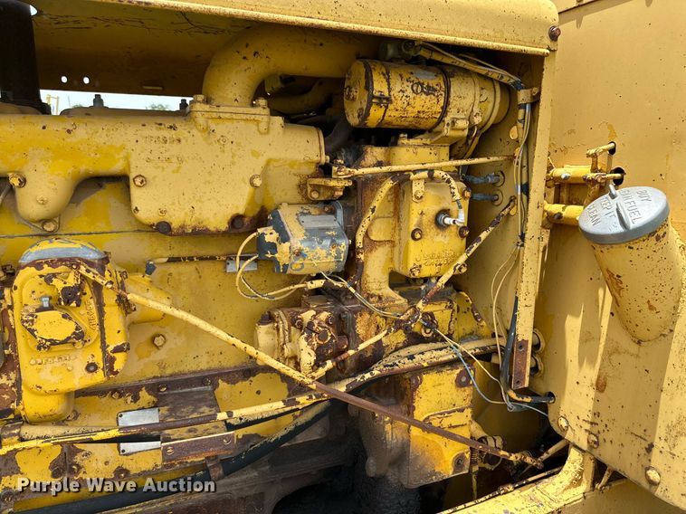 image for item KM9869 1959 Caterpillar 12  rigid frame motor grader