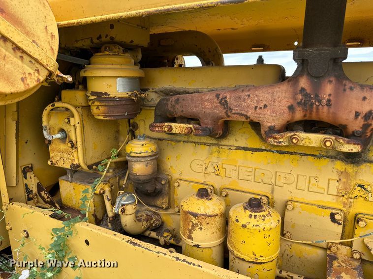 image for item KM9869 1959 Caterpillar 12  rigid frame motor grader