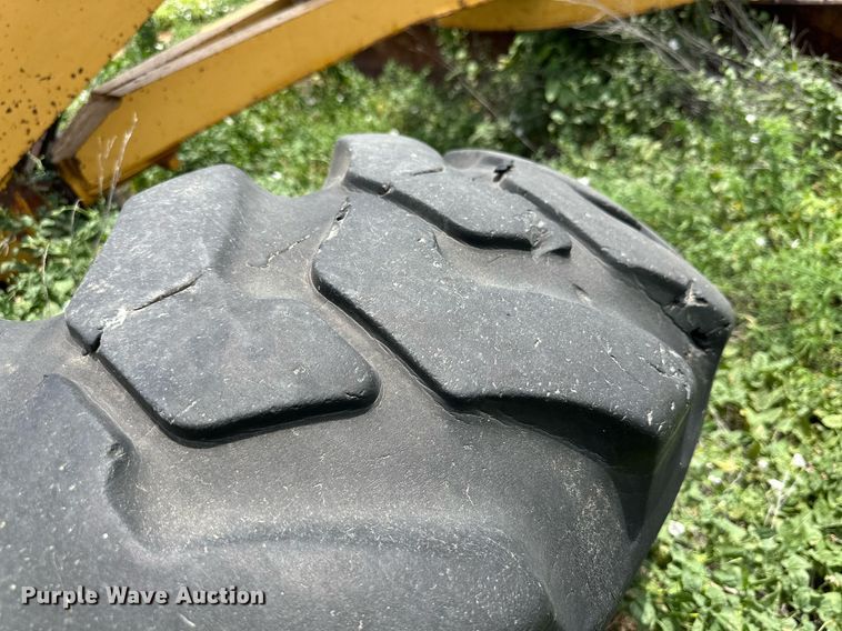 image for item KM9869 1959 Caterpillar 12  rigid frame motor grader