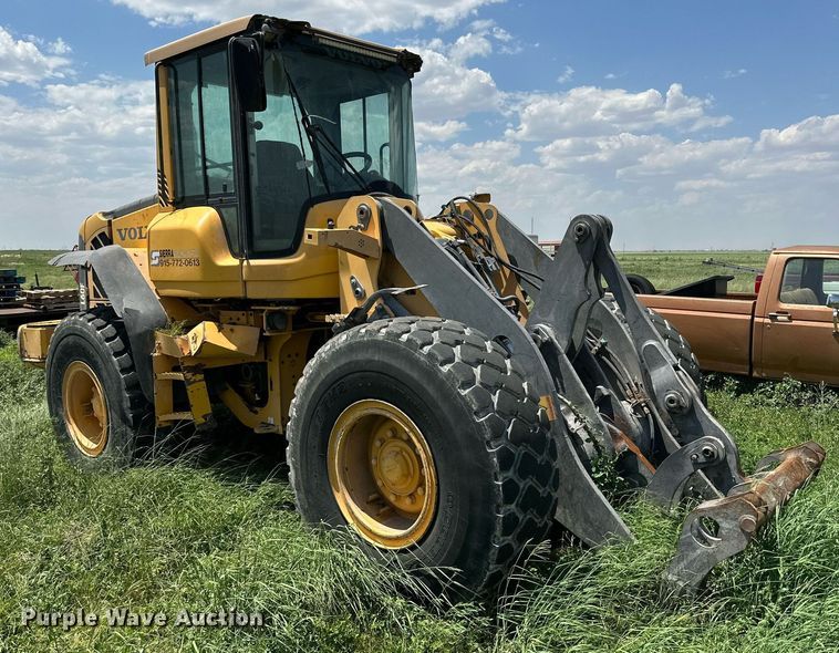 image for item KM9878 2010 Volvo L60F  wheel loader