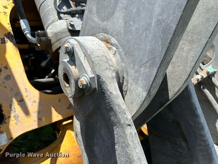 image for item KM9878 2010 Volvo L60F  wheel loader