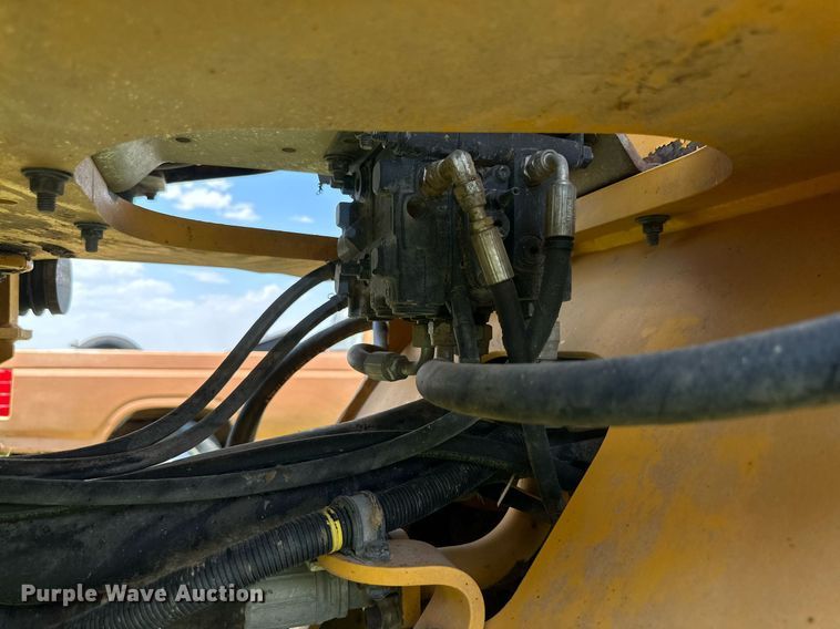 image for item KM9878 2010 Volvo L60F  wheel loader