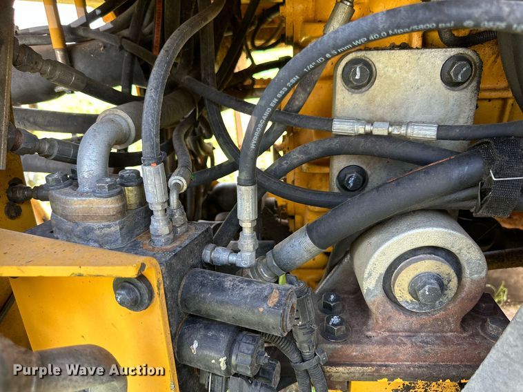 image for item KM9878 2010 Volvo L60F  wheel loader