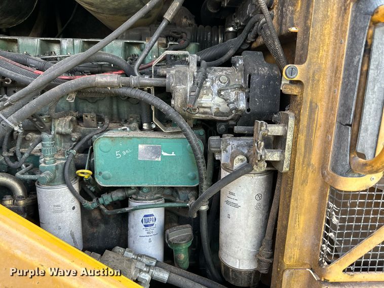 image for item KM9878 2010 Volvo L60F  wheel loader
