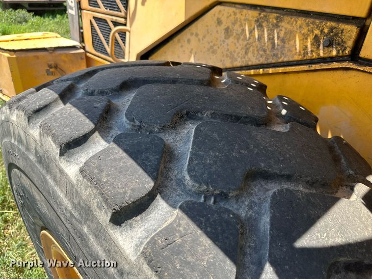 image for item KM9878 2010 Volvo L60F  wheel loader
