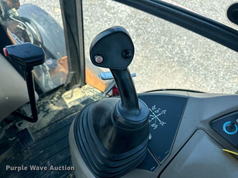 image for item KW9122 2013 Case 580 Super N  backhoe