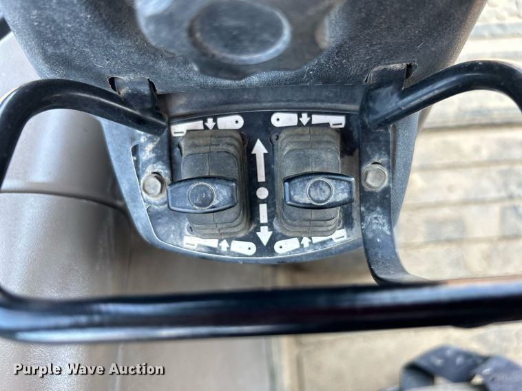 image for item KW9122 2013 Case 580 Super N  backhoe