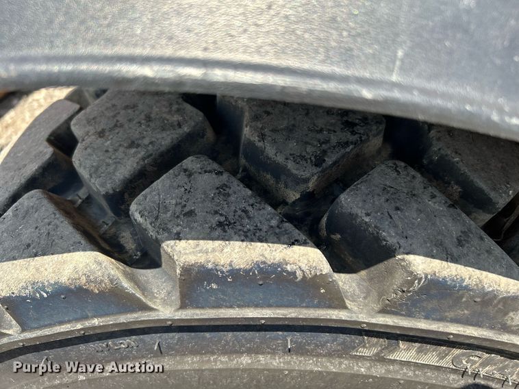 image for item KW9122 2013 Case 580 Super N  backhoe