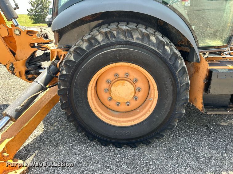 image for item KW9122 2013 Case 580 Super N  backhoe