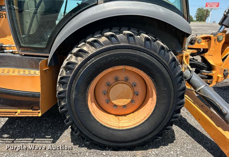 image for item KW9122 2013 Case 580 Super N  backhoe