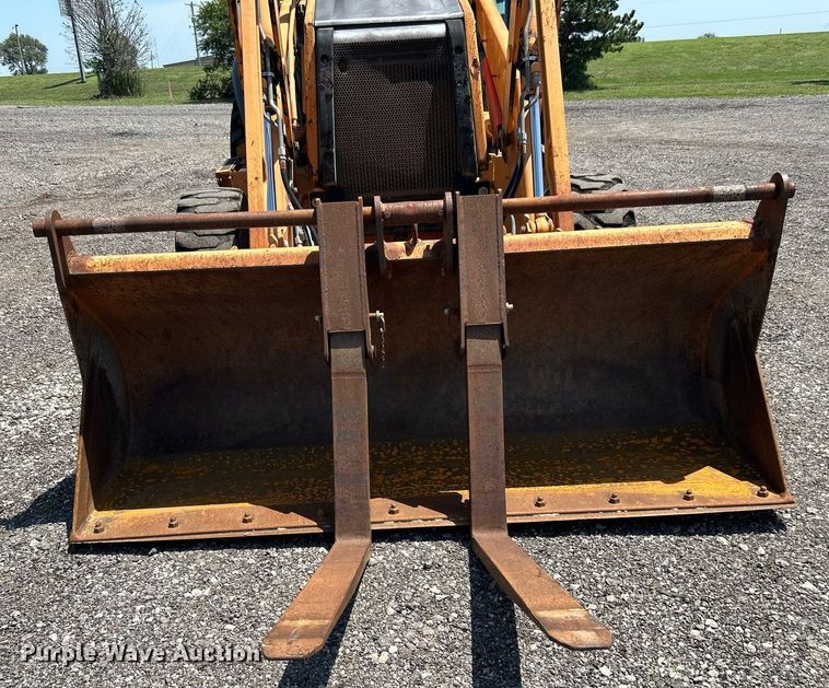 image for item KW9123 2005 Case 580 Super M Series 2  backhoe