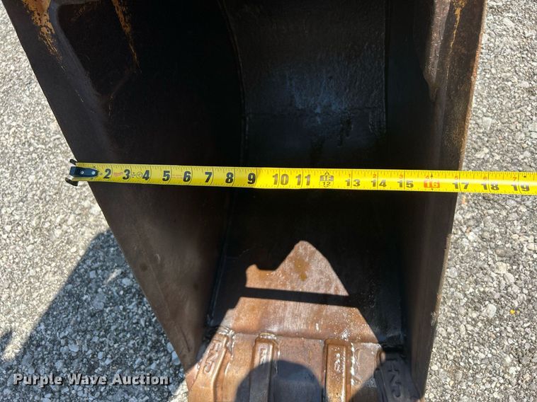 image for item KW9123 2005 Case 580 Super M Series 2  backhoe