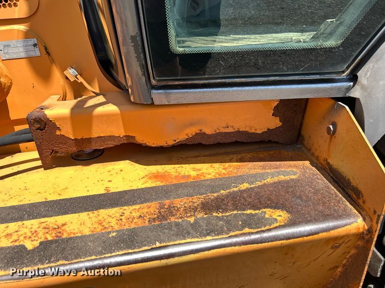 image for item KW9123 2005 Case 580 Super M Series 2  backhoe