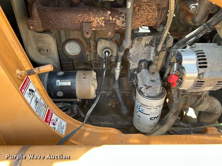 image for item KW9123 2005 Case 580 Super M Series 2  backhoe