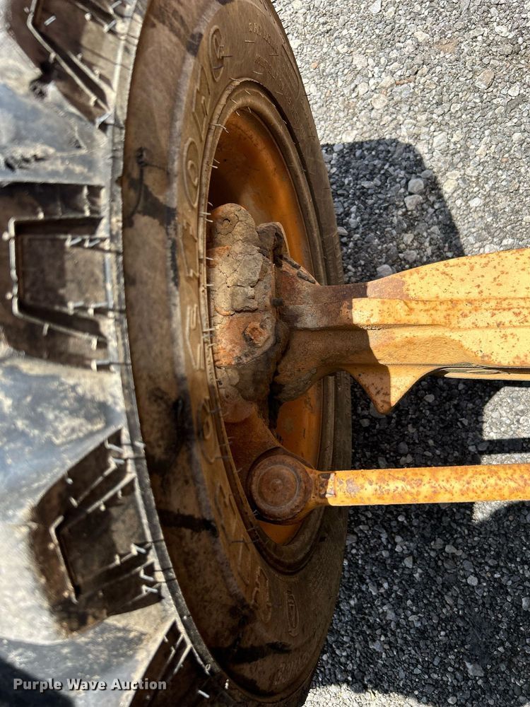 image for item KW9123 2005 Case 580 Super M Series 2  backhoe