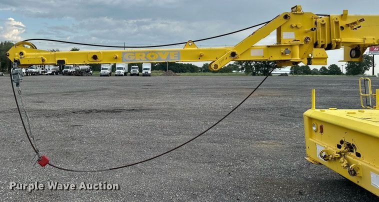 image for item KW9134 1990 Grove AP308  crane