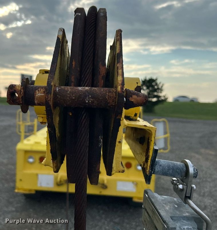 image for item KW9134 1990 Grove AP308  crane