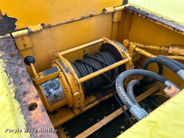 image for item KW9134 1990 Grove AP308  crane
