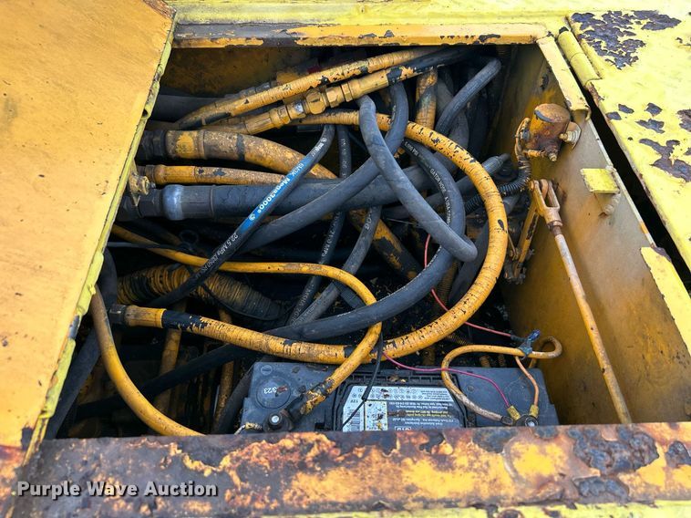 image for item KW9134 1990 Grove AP308  crane