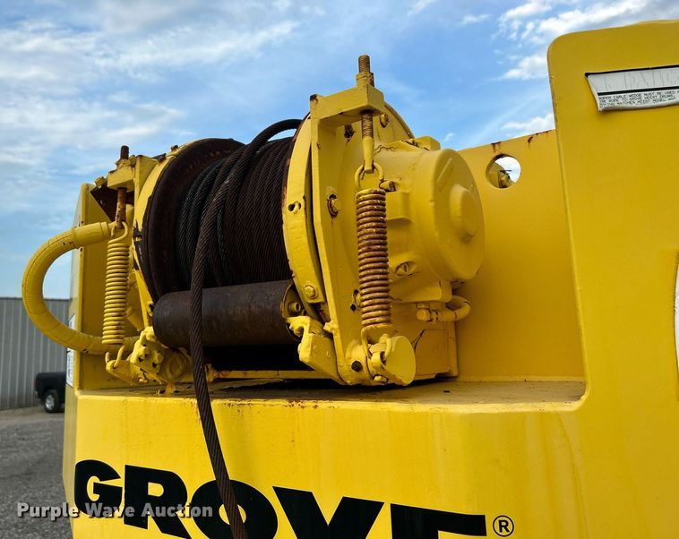 image for item KW9134 1990 Grove AP308  crane