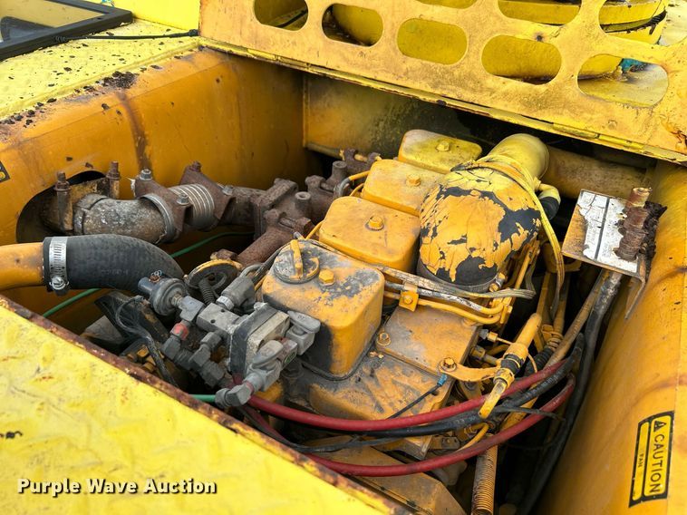 image for item KW9134 1990 Grove AP308  crane