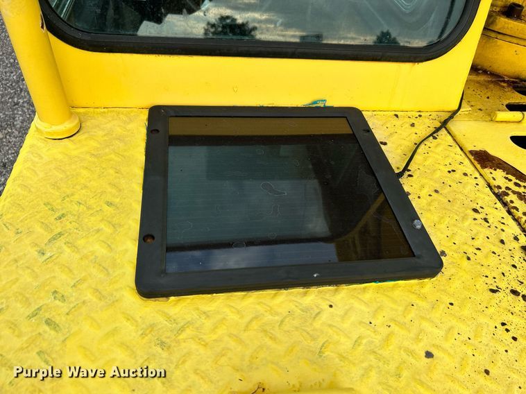 image for item KW9134 1990 Grove AP308  crane