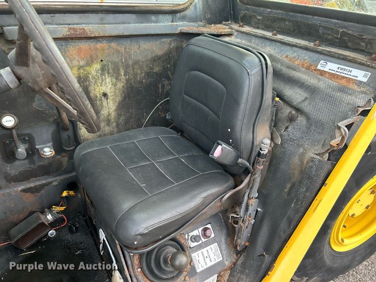 image for item KW9134 1990 Grove AP308  crane