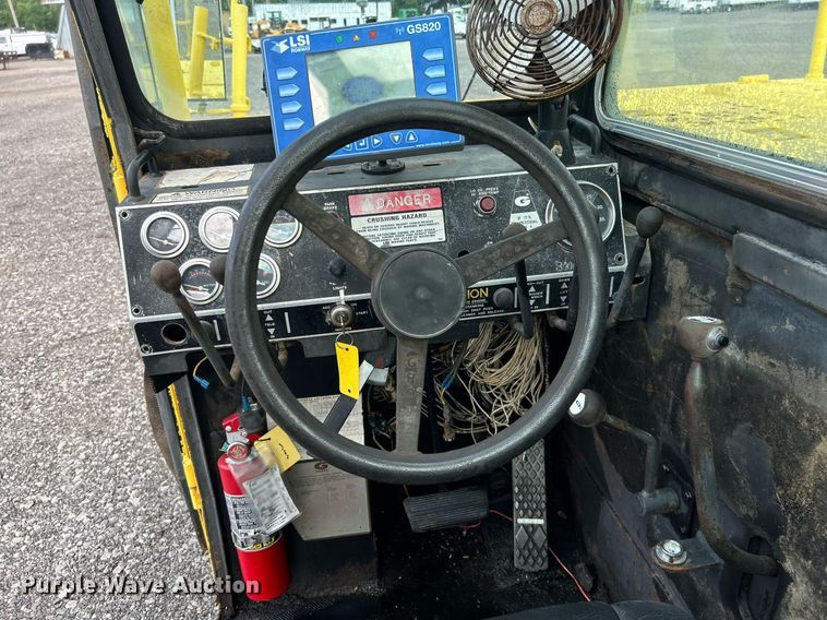 image for item KW9134 1990 Grove AP308  crane