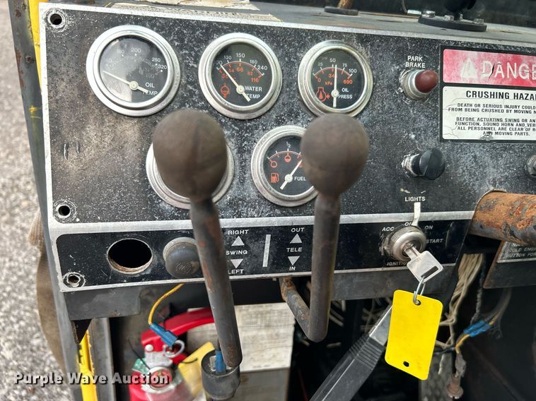 image for item KW9134 1990 Grove AP308  crane