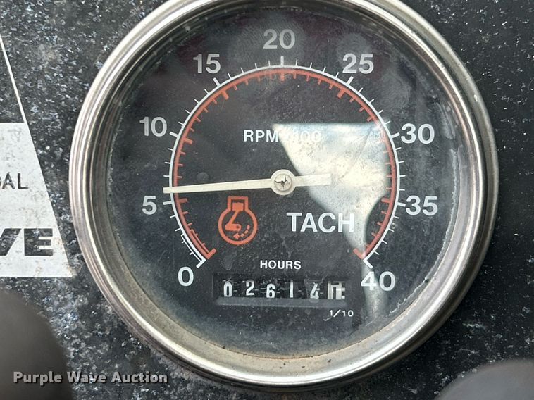 image for item KW9134 1990 Grove AP308  crane