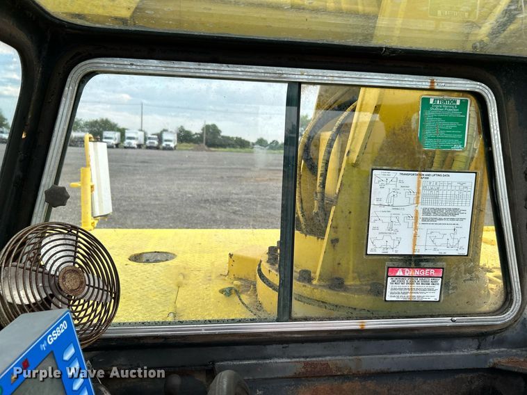 image for item KW9134 1990 Grove AP308  crane