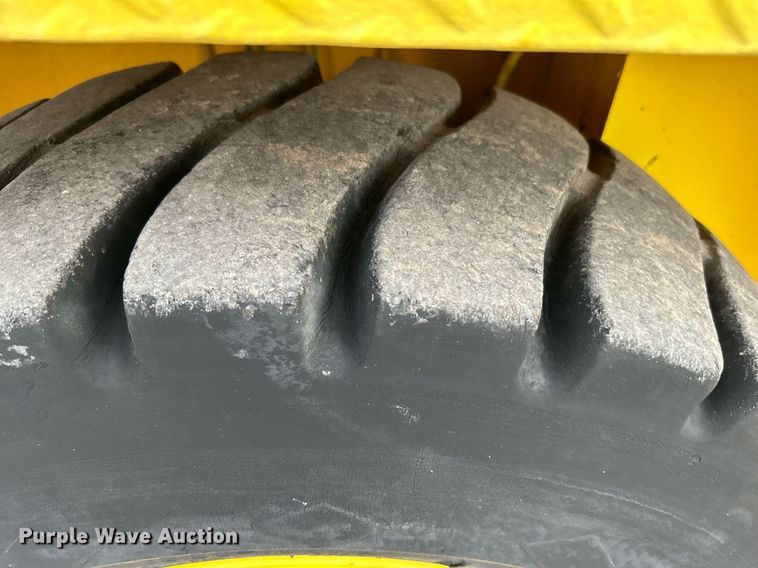 image for item KW9134 1990 Grove AP308  crane